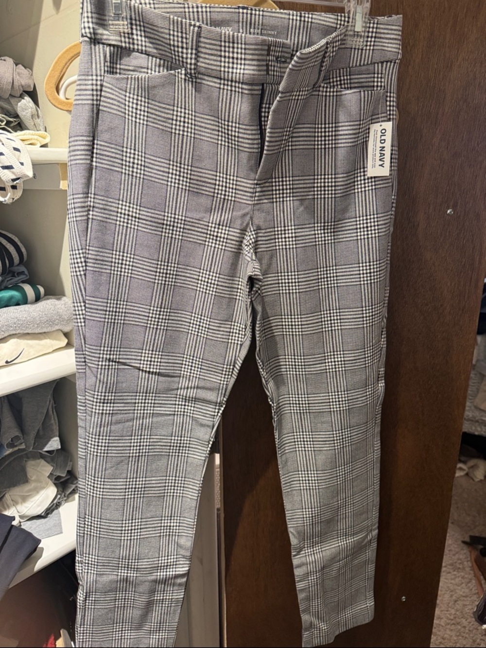 Old Navy Gray & Black Glen Plaid pixie Dress Pants